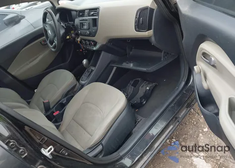 2015 Kia Rio Lx z USA, uszkodzony, nr VIN KNADM4A30F6494921